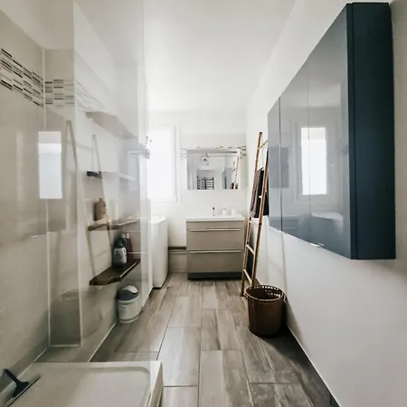 La Belle Chanteraine 80 M2 Vue Basilique Апартаменты *